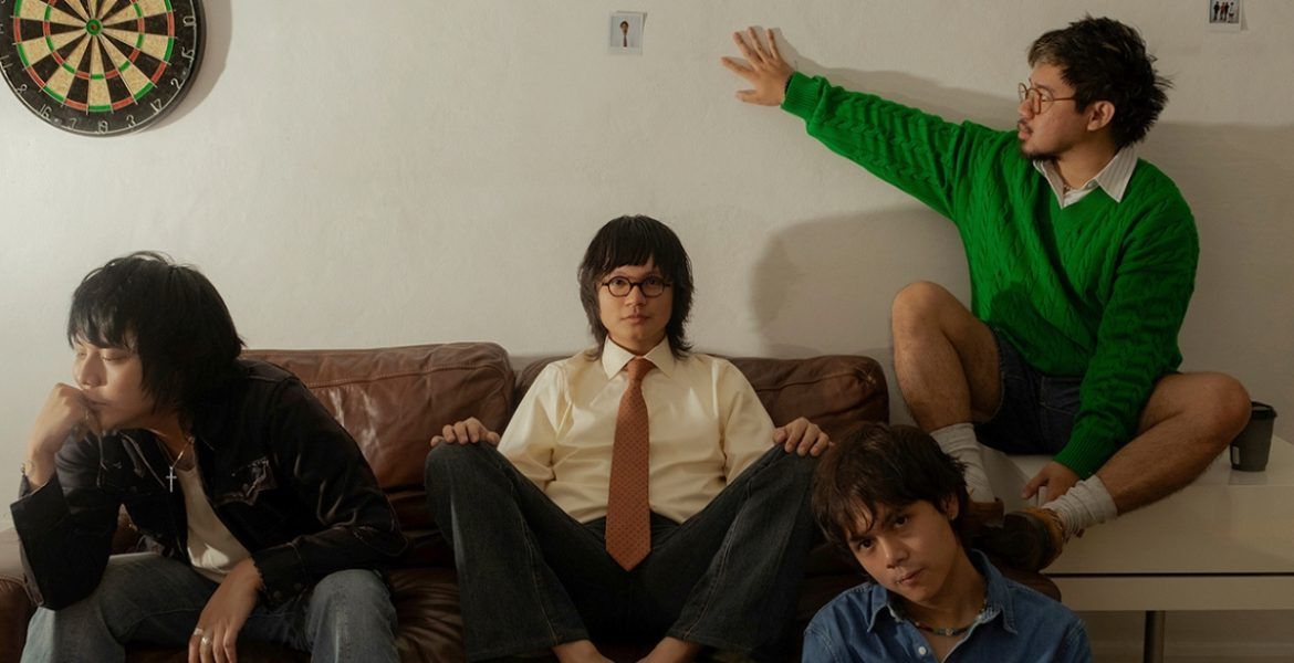 IV of Spades on the Sofa.